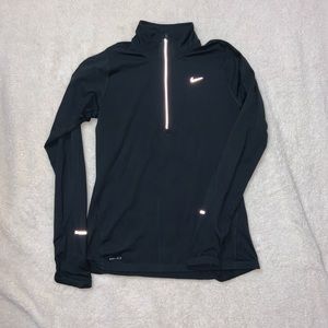 Women’s Nike half zip
